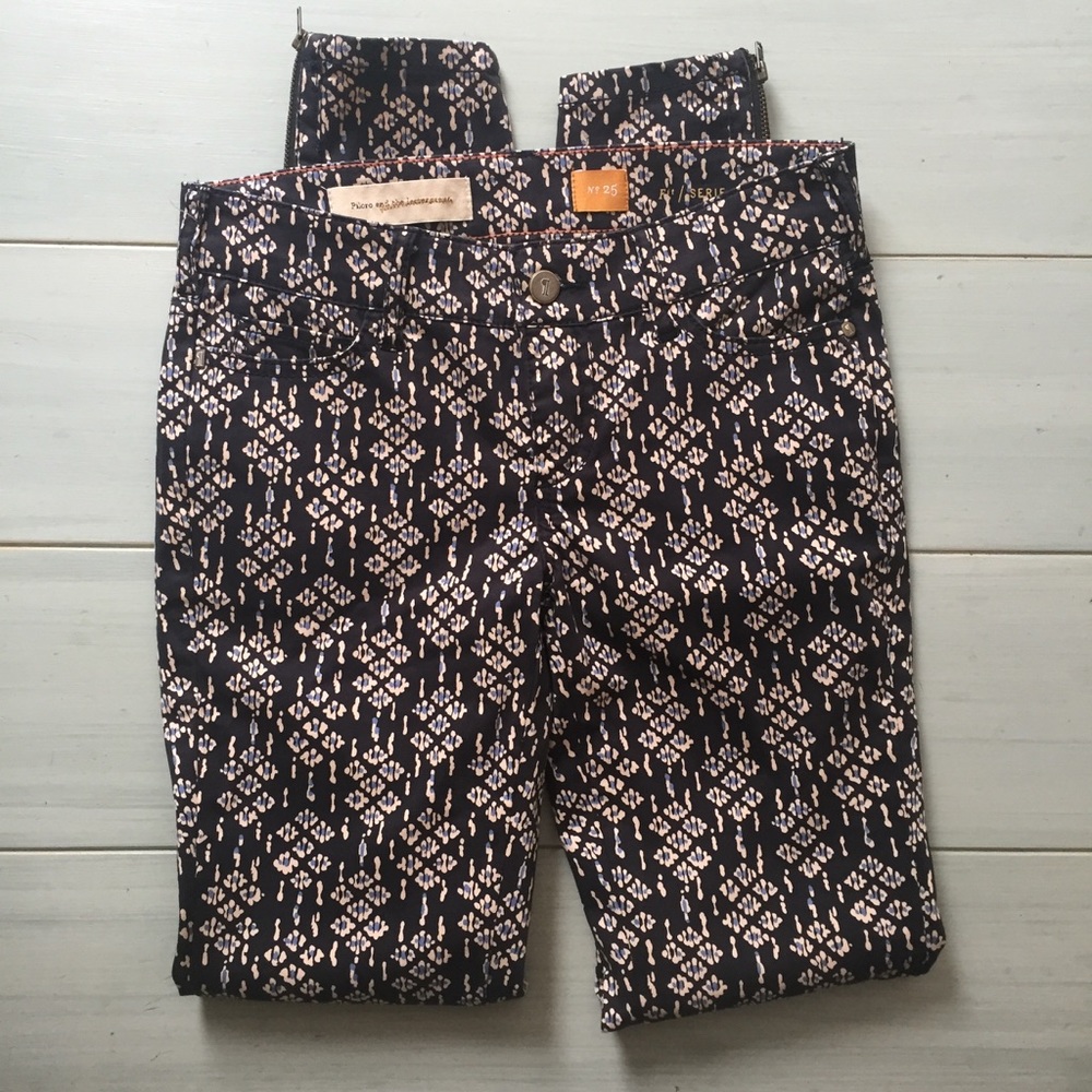 Anthropologie Pilcro Serif Sateen Skinny Jeans - Picture 4 of 8